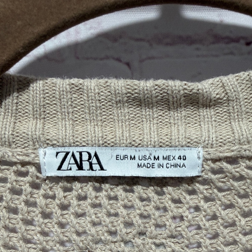 Zara Womans Button-Up Knit‎ Cardigan Sweater Size Medium - Picture 2 of 4